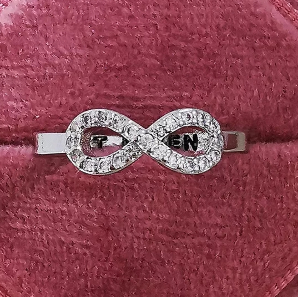 Best Friends Eternity Ring - Picture 2 of 4